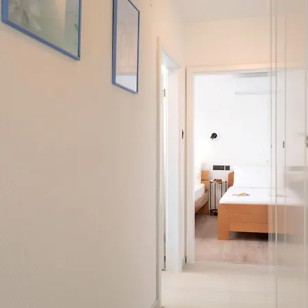 Secluded Sea View House - 10m From The Sea Vakantiehuis